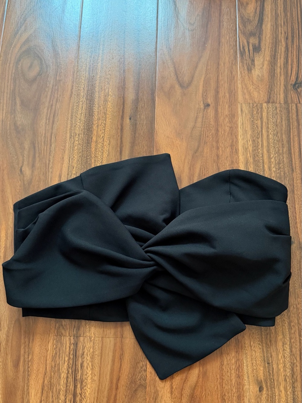 Chicwish Black Bandeau with Side Zip